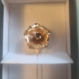 Gold tone Flower Lapel Pin